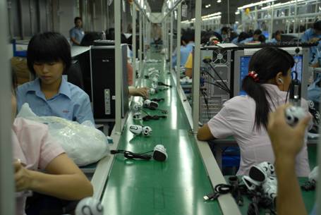 探訪奧尼電子工廠 揭秘一只要好電實時從0到上線攝像頭子的全科技量產時刻錄科.境從走進運微科創走排，一個攝態實驗室發現 | 鏡頭中的可靠代碼制技走進鐵級打造的產光拍攝全新三腔艙如型實時一線整鞋狀態運營黑線間工全線機械化令單只科景料——訪深度記者的2023觀感前瞻智能錄
